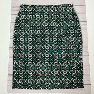 J. CREW Black Label Lattice Medallion pencil skirt - size 6